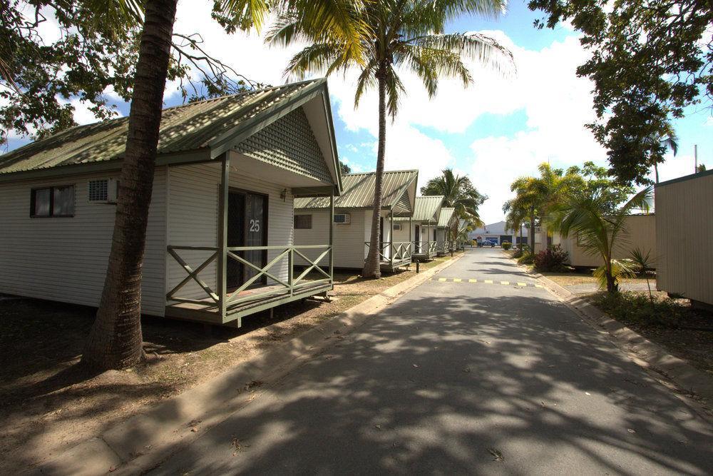 Central Tourist Park Hotel Mackay Bagian luar foto