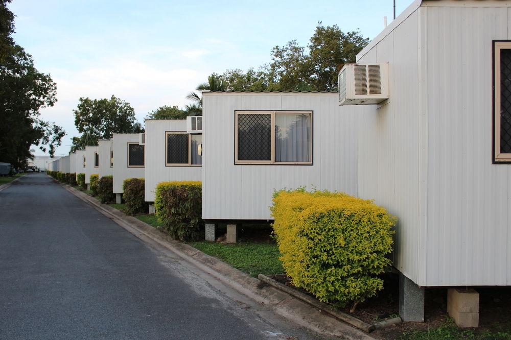 Central Tourist Park Hotel Mackay Bagian luar foto